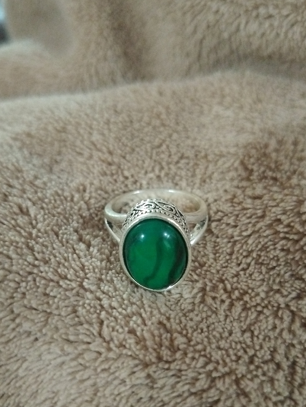 Green Stone Silver Filigree Ring Size 9
